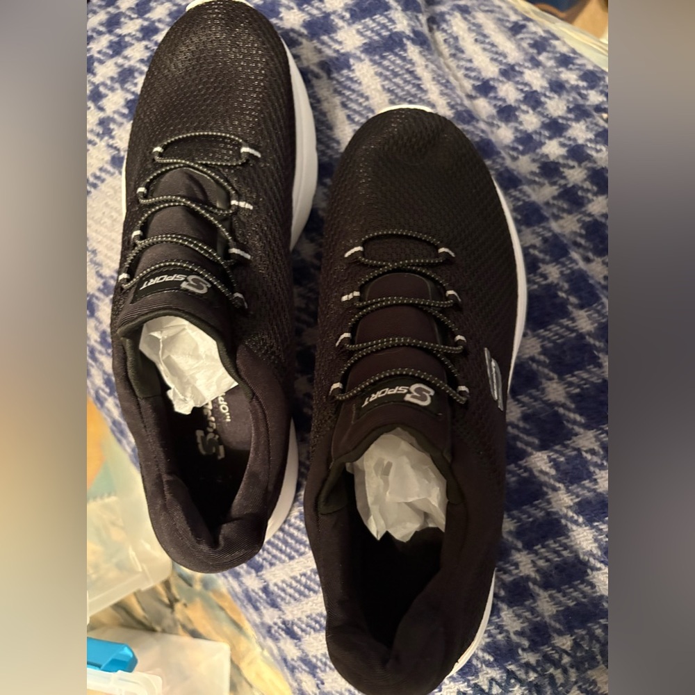 Skechers Ladies Black Athletic Shoes